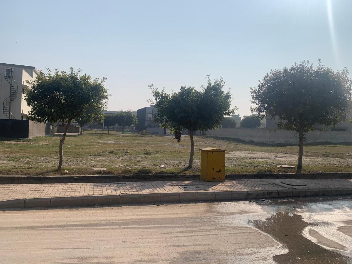 ラーワルピンディー Bahria Residencyヴィラ エクステリア 写真